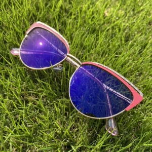 Women Cat Eye Photochromic Anti Blue Light Glasses Metal Fashion Photogray Durable Eyeglasses Frames