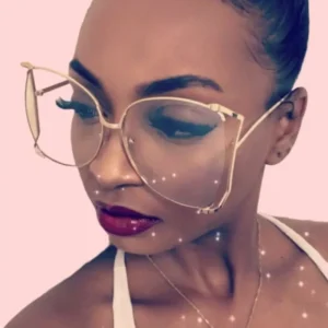 Women Luxury Metal Frame AC Lens Sunglasses UV400 Hollowed Out Pearl Outdoor Travel