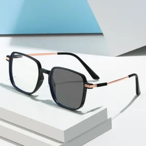 Women Metal Square Photochromic Eyeglasses Photogrey Optical Frame Anti Blue Light Eyewear Fashion High Quality Eyeglasses