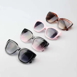 Women Sunglasses Retro Square Oversized UV400 Protection PC Frame Sunglasses
